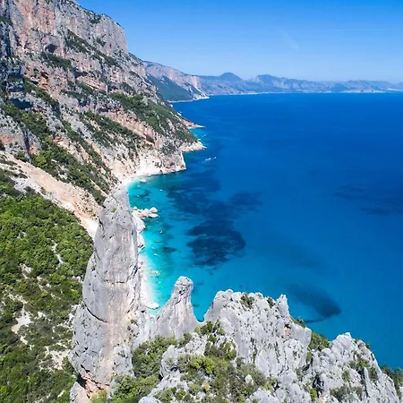 Da Vanna Fronte Mare Iun R0107 كالا غونوني